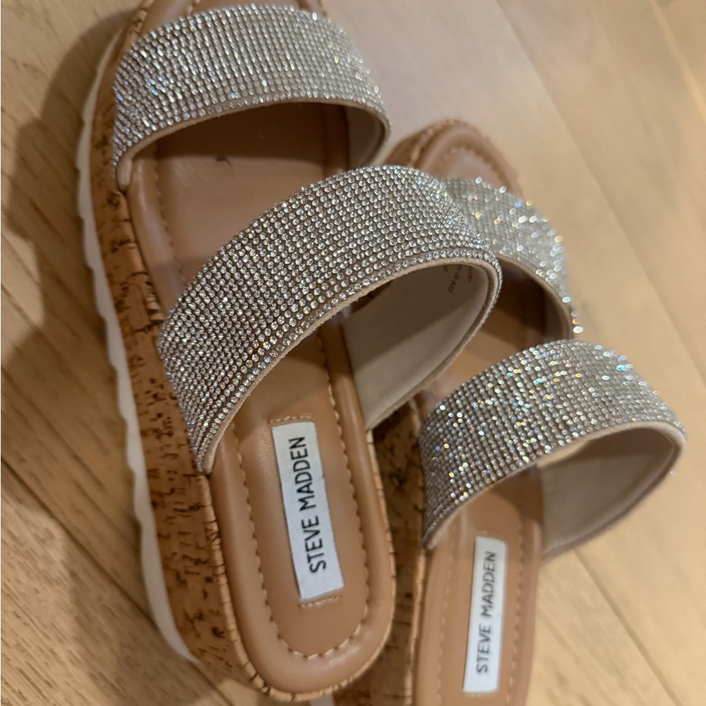 Steve Madden silver diamante wedge sandals  size 7.5 - Picture 2 of 2